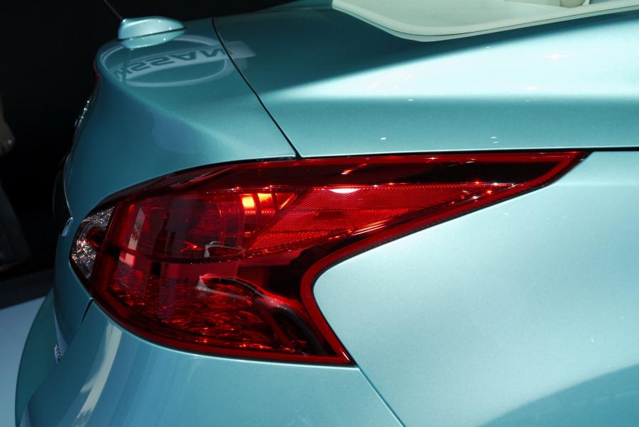  Nissan Murano CrossCabriolet 2011 года  (фото 124 из 131)